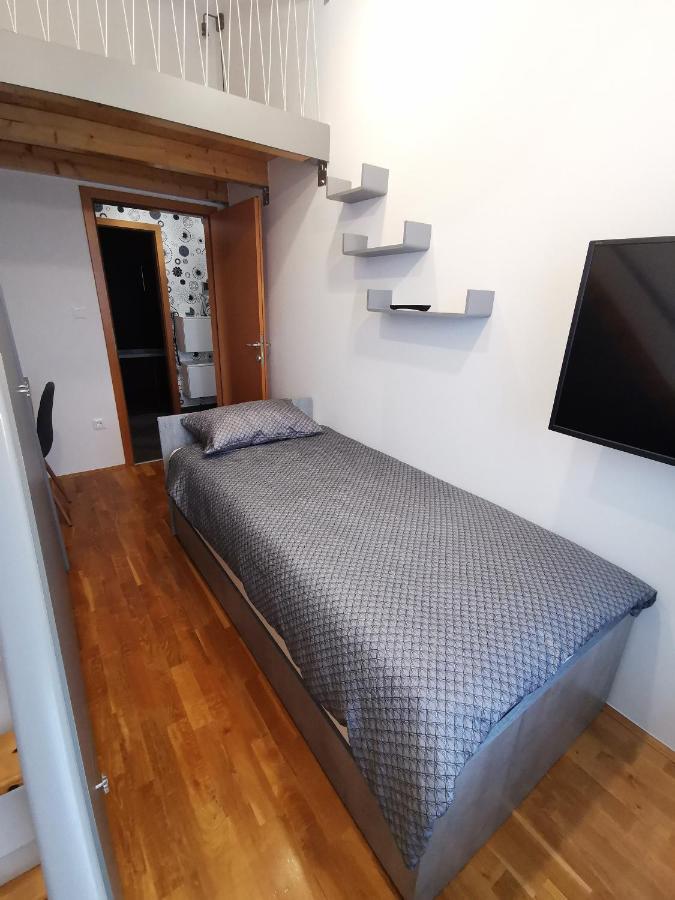 Apartment Leki - Newly Renovated, Modern City Spot Пула Экстерьер фото